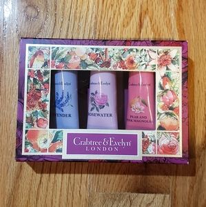 🚫SOLD🚫 Crabtree & Evelyn Handcream Set